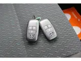 2025 Toyota Roomy 1.0 Custom G White Van for sale, Japanese used car export - photo 9 of 59 | GULJI TRADERS