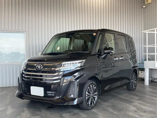 2025 Toyota Roomy Custom G-T - photo 1 2025 Toyota Roomy Custom G-T Black Van for sale, Japanese used car export - photo 1 of 10 | GULJI TRADERS