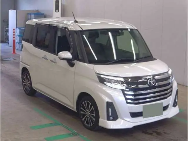 2025 Toyota Roomy Custom G-T - photo 1 2025 Toyota Roomy Custom G-T Pearl Van for sale, Japanese used car export - photo 1 of 10 | GULJI TRADERS