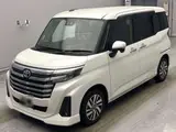 2025 Toyota Roomy Custom G Pearl Van for sale, Japanese used car export - photo 1 of 13 | GULJI TRADERS