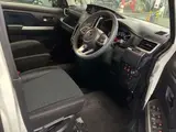 2025 Toyota Roomy Custom G Pearl Van for sale, Japanese used car export - photo 5 of 13 | GULJI TRADERS
