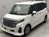 2025 Toyota Roomy Custom G Pearl Van for sale, Japanese used car export - photo 1 of 16 | GULJI TRADERS