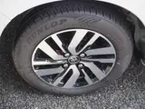 2025 Toyota Roomy 1.0 Custom G 4WD Pearl Van for sale, Japanese used car export - photo 5 of 9 | GULJI TRADERS