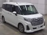 2025 Toyota Roomy Custom G Pearl Van for sale, Japanese used car export - photo 1 of 3 | GULJI TRADERS