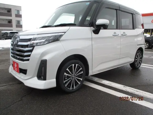 2026 Toyota Roomy Custom G-T 2WD Pearl Van for sale, Japanese used car export | GULJI TRADERS
