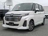 2026 Toyota Roomy 1.0 Custom G Manufacturer OP (Special Color, Comfort Package) White Van for sale, Japanese used car export - photo 1 of 53 | GULJI TRADERS