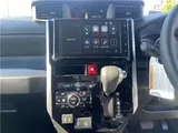 2026 Toyota Roomy Custom G Manufacturer OP (Special Color, Comfort Package) Pearl Van for sale, Japanese used car export - photo 17 of 44 | GULJI TRADERS