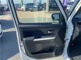 2026 Toyota Roomy Custom G Manufacturer OP (Special Color, Comfort Package) Pearl Van for sale, Japanese used car export - photo 34 of 44 | GULJI TRADERS