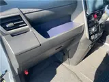 2026 Toyota Roomy Custom G Manufacturer OP (Special Color, Comfort Package) Pearl Van for sale, Japanese used car export - photo 38 of 44 | GULJI TRADERS