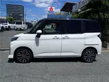 2026 Toyota Roomy Custom G-T Pearl Van for sale, Japanese used car export - photo 5 of 23 | GULJI TRADERS
