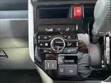 2026 Toyota Roomy Custom G Pearl Van for sale, Japanese used car export - photo 26 of 50 | GULJI TRADERS