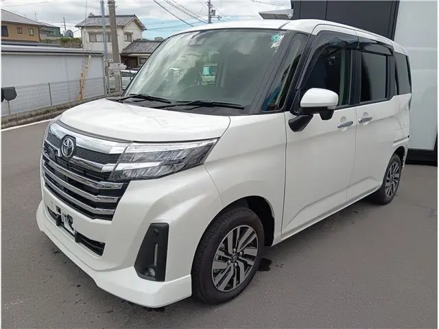 2026 Toyota Roomy Custom G Pearl Van for sale, Japanese used car export - photo 1 of 30 | GULJI TRADERS