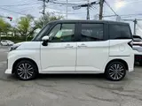 2026 Toyota Roomy Custom G-T Pearl Van for sale, Japanese used car export - photo 17 of 22 | GULJI TRADERS