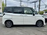 2026 Toyota Roomy Custom G-T Pearl Van for sale, Japanese used car export - photo 18 of 22 | GULJI TRADERS