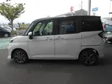 2026 Toyota Roomy Custom G-T Pearl Van for sale, Japanese used car export - photo 6 of 24 | GULJI TRADERS