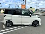 2026 Toyota Roomy Custom G-T Pearl Van for sale, Japanese used car export - photo 4 of 24 | GULJI TRADERS