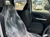 2026 Toyota Roomy Custom G-T Pearl Van for sale, Japanese used car export - photo 13 of 24 | GULJI TRADERS