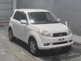 2006 Toyota Rush G 4WD White SUV for sale, Japanese used car export - photo 6 of 8 | GULJI TRADERS