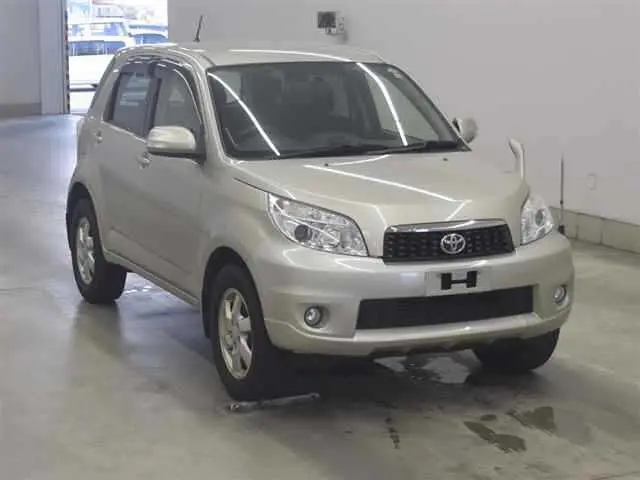 2014 Toyota Rush G - photo 1 2014 Toyota Rush G Gold SUV for sale, Japanese used car export - photo 1 of 10 | GULJI TRADERS