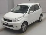 2016 Toyota Rush GL Package 4WD Pearl SUV for sale, Japanese used car export - photo 3 of 13 | GULJI TRADERS