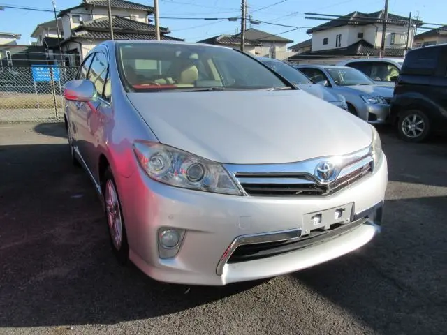 2013 Toyota Sai G - photo 1 2013 Toyota Sai G Silver Sedan for sale, Japanese used car export - photo 1 of 50 | GULJI TRADERS