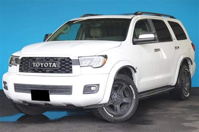 2009 Toyota Sequoia Base - photo 1 2009 Toyota Sequoia Base White SUV for sale, Japanese used car export | GULJI TRADERS