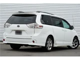 2011 Toyota Sienna 3.5 SE White Van for sale, Japanese used car export - photo 3 of 32 | GULJI TRADERS