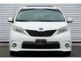 2011 Toyota Sienna 3.5 SE White Van for sale, Japanese used car export - photo 7 of 32 | GULJI TRADERS