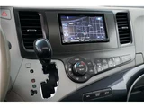 2011 Toyota Sienna 3.5 SE White Van for sale, Japanese used car export - photo 26 of 32 | GULJI TRADERS