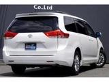 2015 Toyota Sienna LE White Van for sale, Japanese used car export - photo 8 of 9 | GULJI TRADERS
