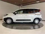 2026 Toyota Sienta Hybrid X Pearl Van for sale, Japanese used car export - photo 5 of 6 | GULJI TRADERS