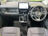 2026 Toyota Sienta Hybrid Z Gold Van for sale, Japanese used car export - photo 25 of 30 | GULJI TRADERS