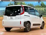 2026 Toyota Sienta Hybrid Z Pearl Van for sale, Japanese used car export - photo 15 of 30 | GULJI TRADERS