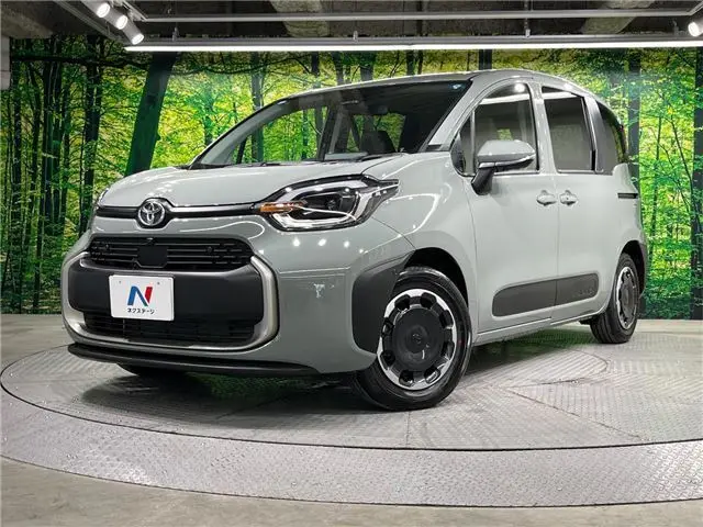 2026 Toyota Sienta Hybrid Z Other Van for sale, Japanese used car export | GULJI TRADERS