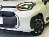 2026 Toyota Sienta Hybrid Z Pearl Van for sale, Japanese used car export - photo 11 of 30 | GULJI TRADERS