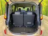 2026 Toyota Sienta Hybrid Z Gold Van for sale, Japanese used car export - photo 18 of 30 | GULJI TRADERS