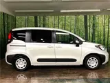 2026 Toyota Sienta Hybrid G Pearl Van for sale, Japanese used car export - photo 8 of 30 | GULJI TRADERS