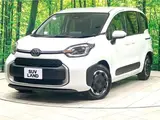 2026 Toyota Sienta Hybrid Z Pearl Van for sale, Japanese used car export - photo 1 of 30 | GULJI TRADERS