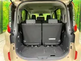 2026 Toyota Sienta Hybrid Z Gold Van for sale, Japanese used car export - photo 23 of 30 | GULJI TRADERS