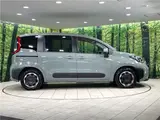2026 Toyota Sienta Hybrid Z Other Van for sale, Japanese used car export - photo 25 of 30 | GULJI TRADERS