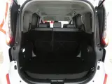 2026 Toyota Sienta Hybrid Z 4WD ★Cold weather specifications and dashcam★ Pearl Van for sale, Japanese used car export - photo 13 of 69 | GULJI TRADERS