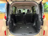 2026 Toyota Sienta Hybrid Z White Van for sale, Japanese used car export - photo 11 of 30 | GULJI TRADERS