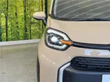 2026 Toyota Sienta Hybrid Z White Van for sale, Japanese used car export - photo 24 of 30 | GULJI TRADERS