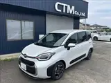 2026 Toyota Sienta Hybrid Z 7-seater Pearl Van for sale, Japanese used car export - photo 1 of 45 | GULJI TRADERS