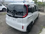 2026 Toyota Sienta Hybrid Z 7-seater Pearl Van for sale, Japanese used car export - photo 11 of 45 | GULJI TRADERS