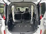 2026 Toyota Sienta Hybrid Z 7-seater Pearl Van for sale, Japanese used car export - photo 43 of 45 | GULJI TRADERS