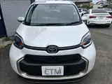 2026 Toyota Sienta Hybrid Z Pearl Van for sale, Japanese used car export - photo 3 of 44 | GULJI TRADERS