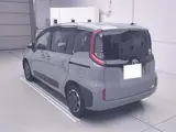 2026 Toyota Sienta Z 5Ninja Green Van for sale, Japanese used car export - photo 2 of 12 | GULJI TRADERS
