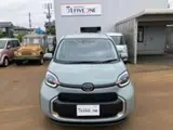2026 Toyota Sienta Hybrid Z (Registered, Unregistered) Green Van for sale, Japanese used car export - photo 5 of 37 | GULJI TRADERS