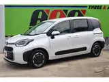 2026 Toyota Sienta Hybrid Z Pearl Van for sale, Japanese used car export - photo 6 of 19 | GULJI TRADERS